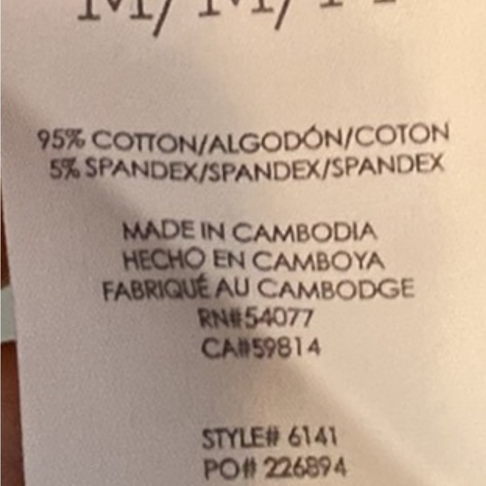 Sold. | Cabi 4382 Women’s Paragon Tank - Picture 10 of 11